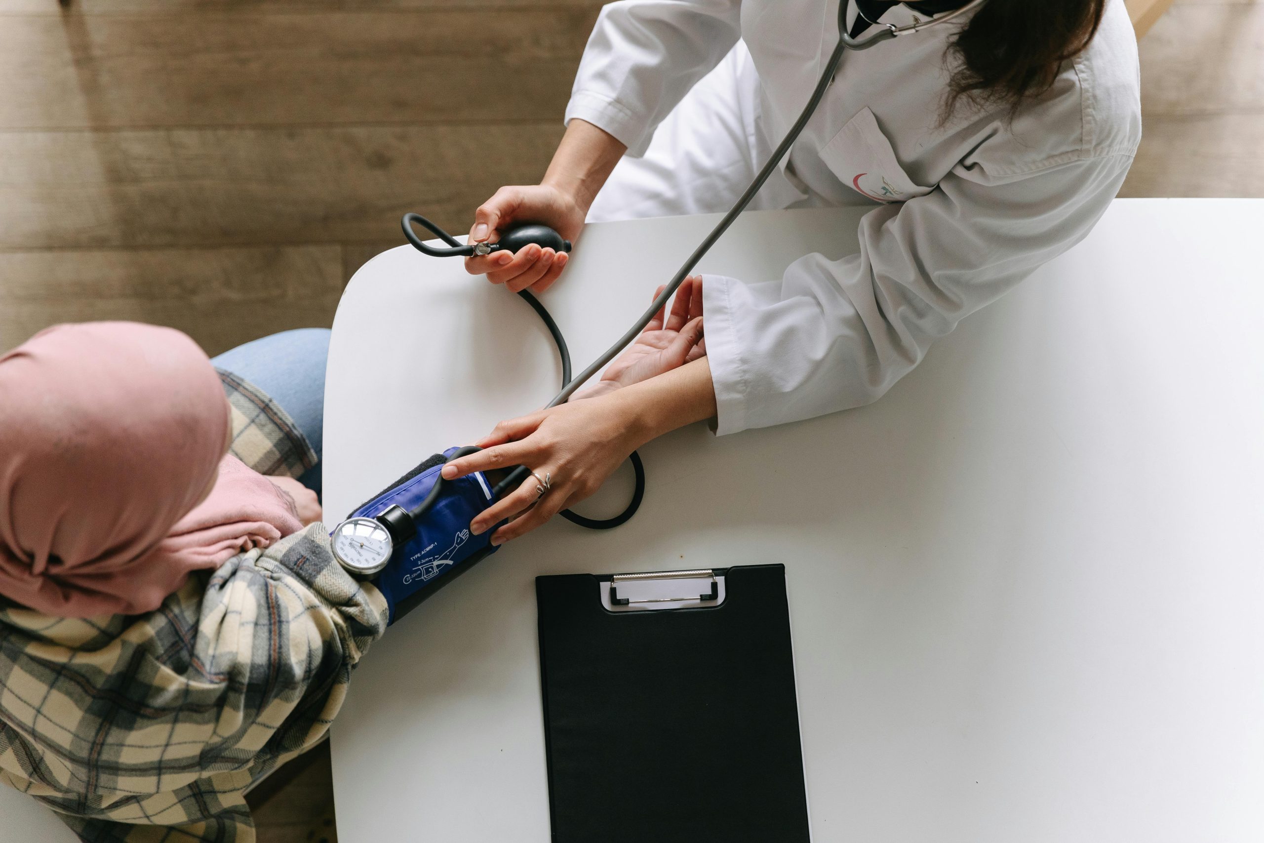 Arthrose natürlich behandeln: Sanfte Wege zu mehr Beweglichkeit